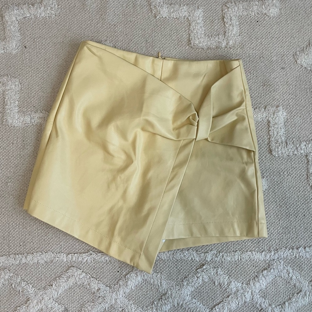 Faux Leather Twist Front Skort-Pale Yellow